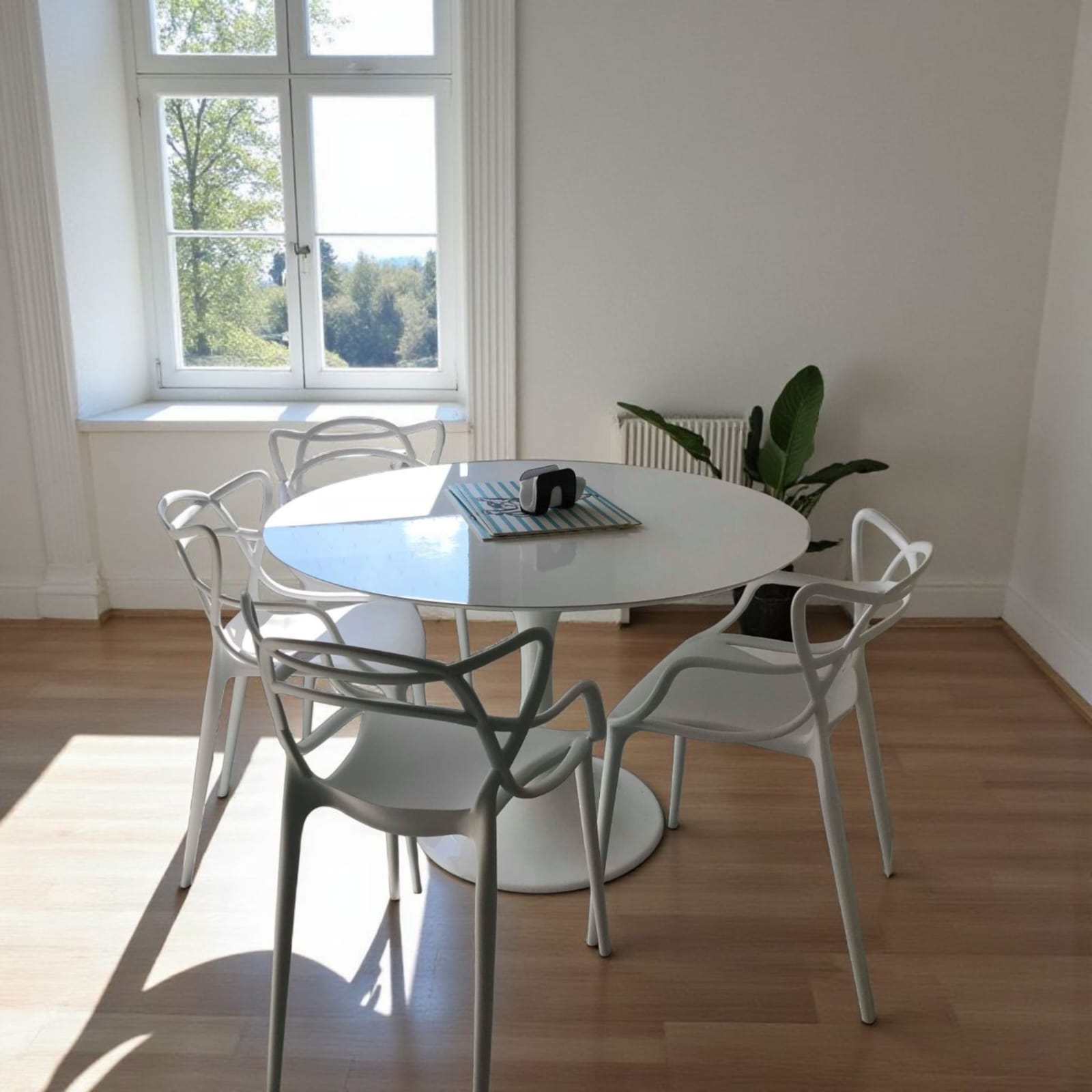 Mesa Tulip Saarinen - 120 cm diámetro